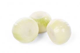 WHOLE PEELED ONIONS sold per kg