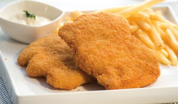 UNIVERSAL HALF THIGH SCHNITZEL APP 120gm 40pcs
