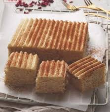 SARA LEE CAKE BANANA TRAY 1.8kg (4)