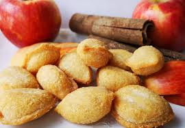 GOLDEN FAN APPLE PIE BITES 20gm 1kg (4)